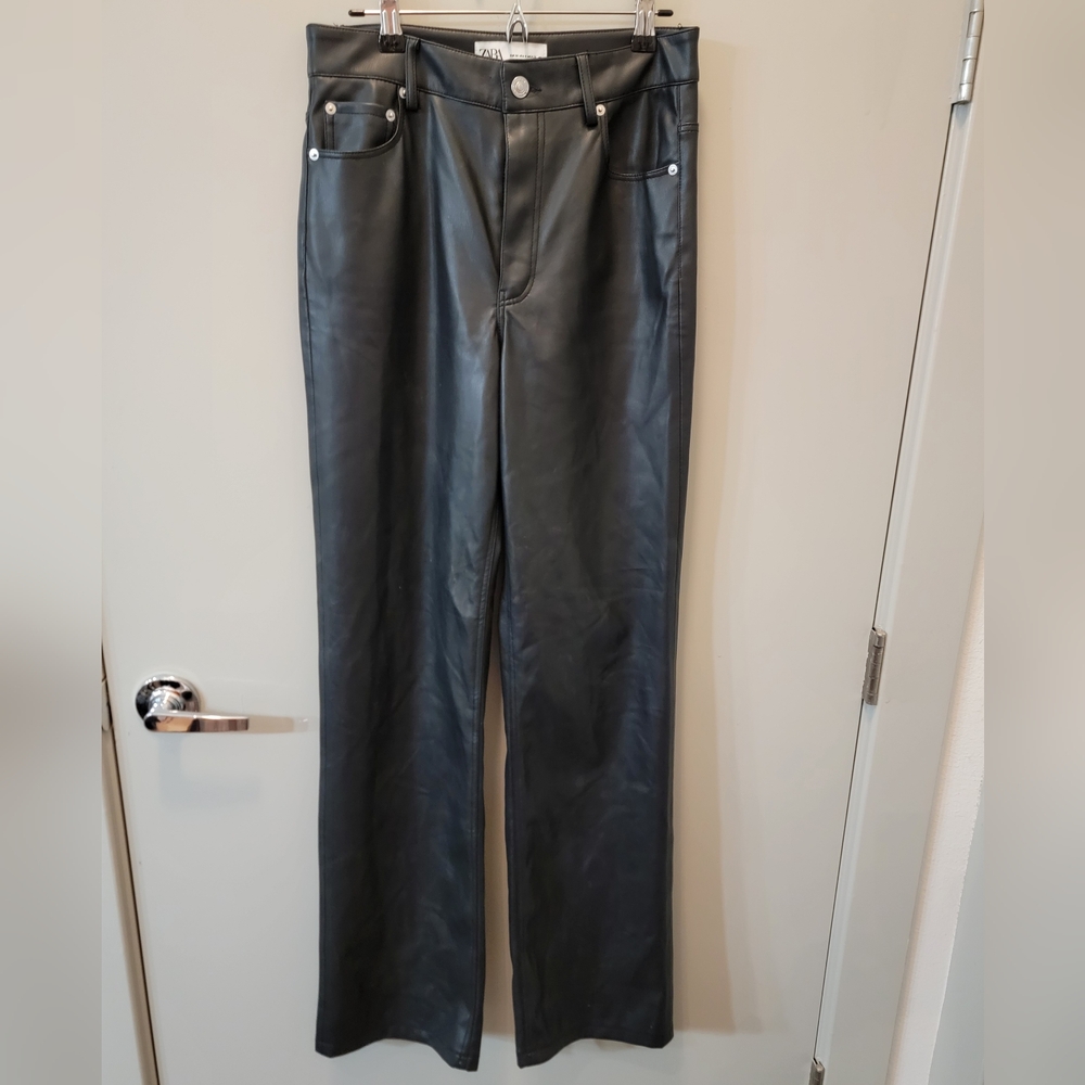Zara Women's Black Faux Leather Pants Size 4